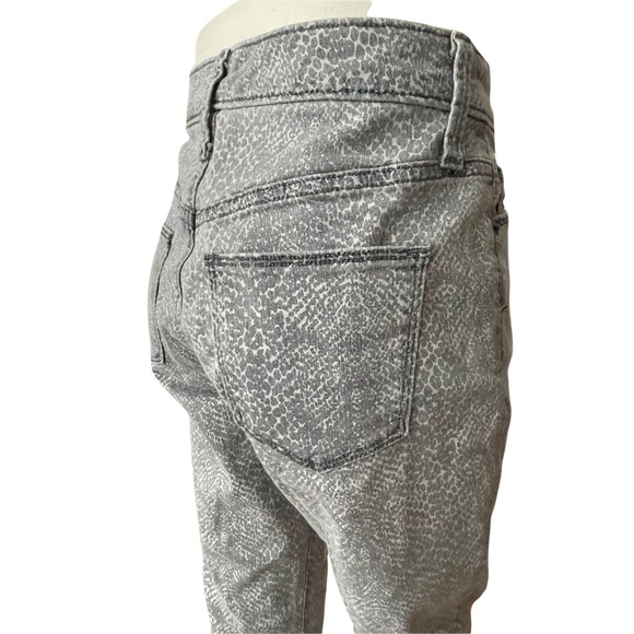 Universal Thread jeans size 2/26 R - Picture 11 of 11